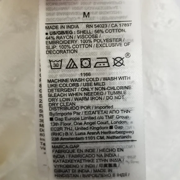 GAP Off White Eyelet Maxi Dress Size Medium - Picture 10 of 10